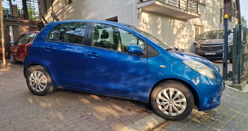 Toyota Yaris cena 9800 przebieg: 140927, rok produkcji 2006 z Krynica Morska małe 137